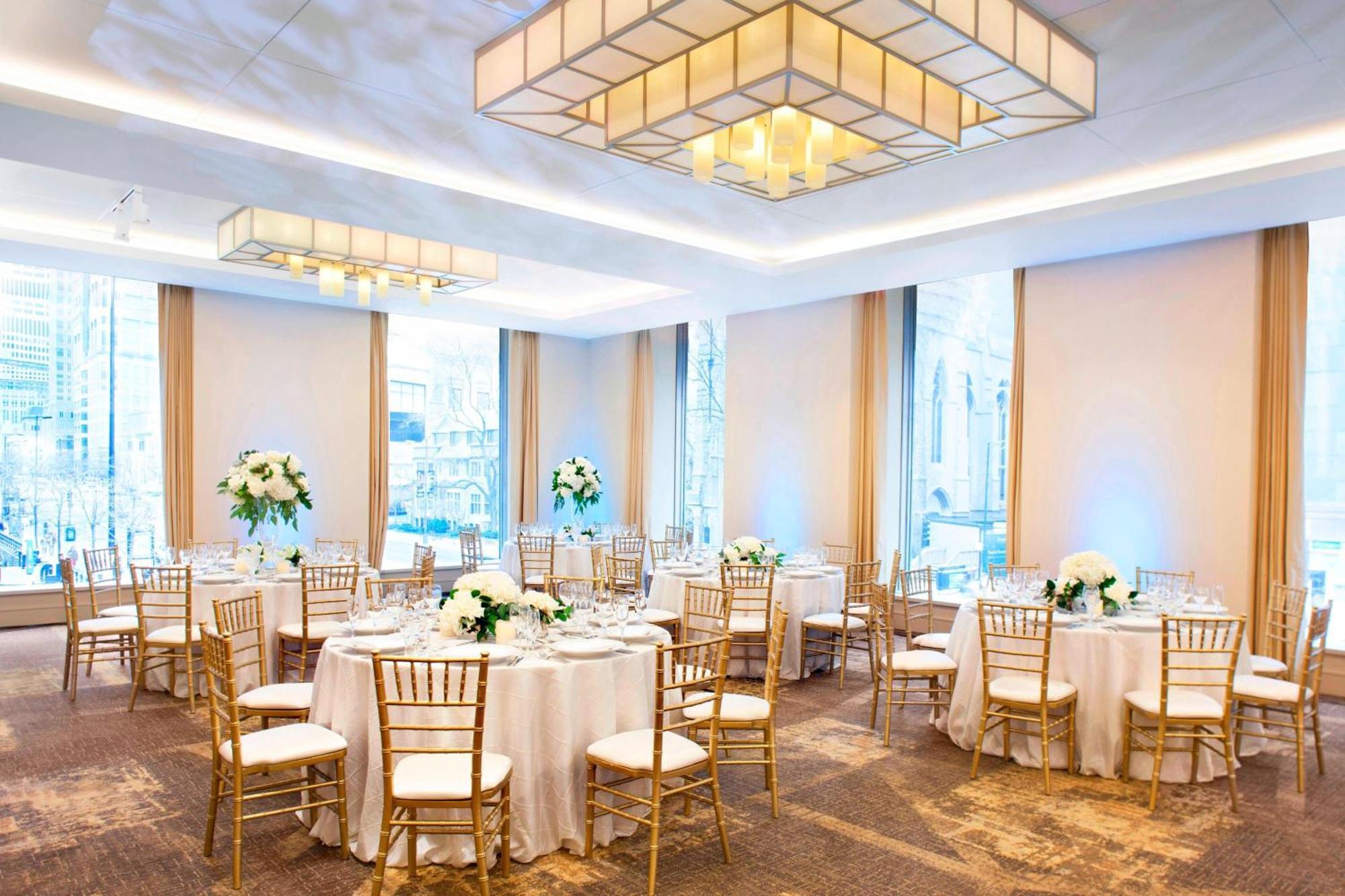 The Westin Michigan Avenue Hotel