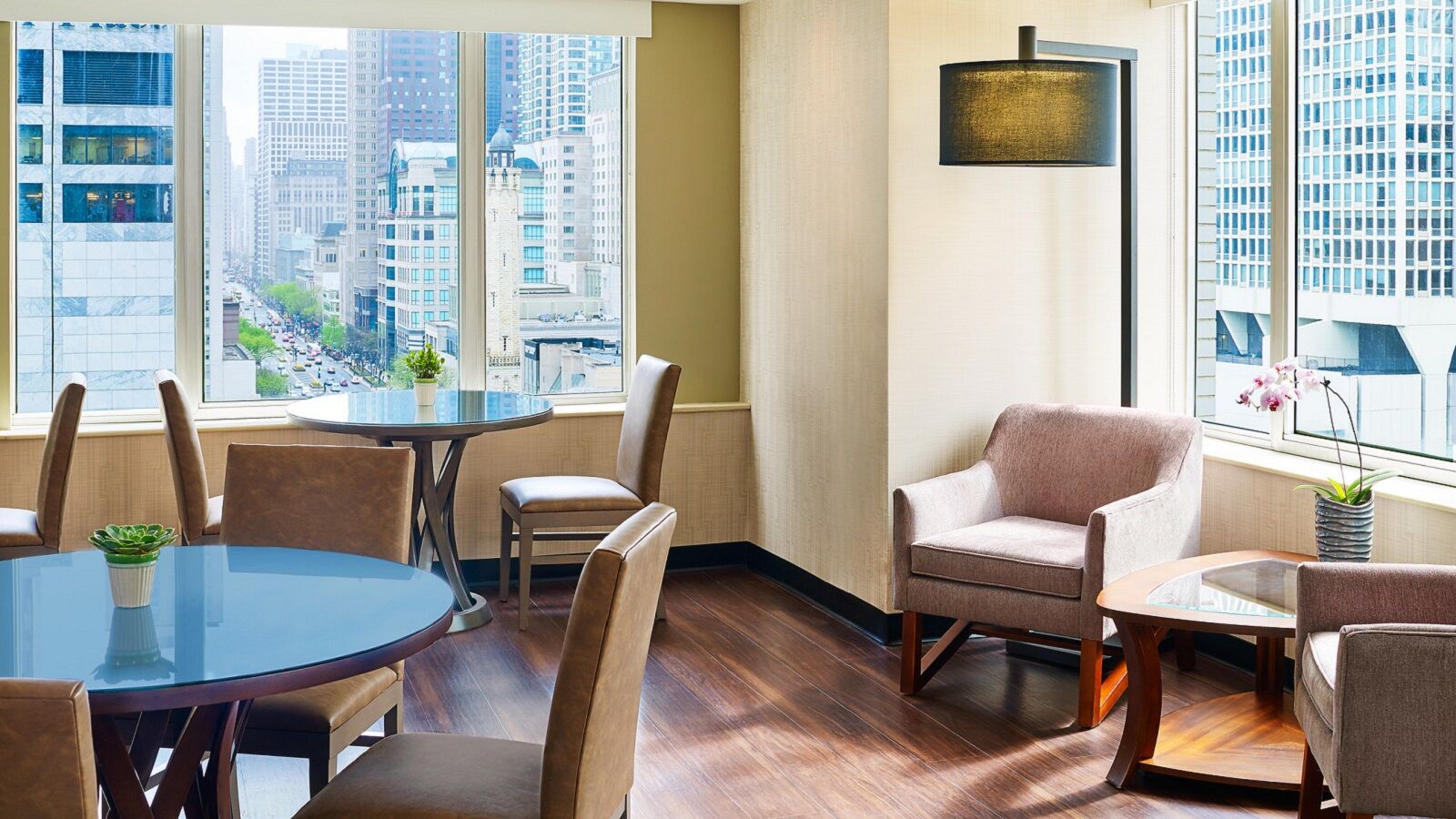 Hotel The Westin Michigan Avenue 4*